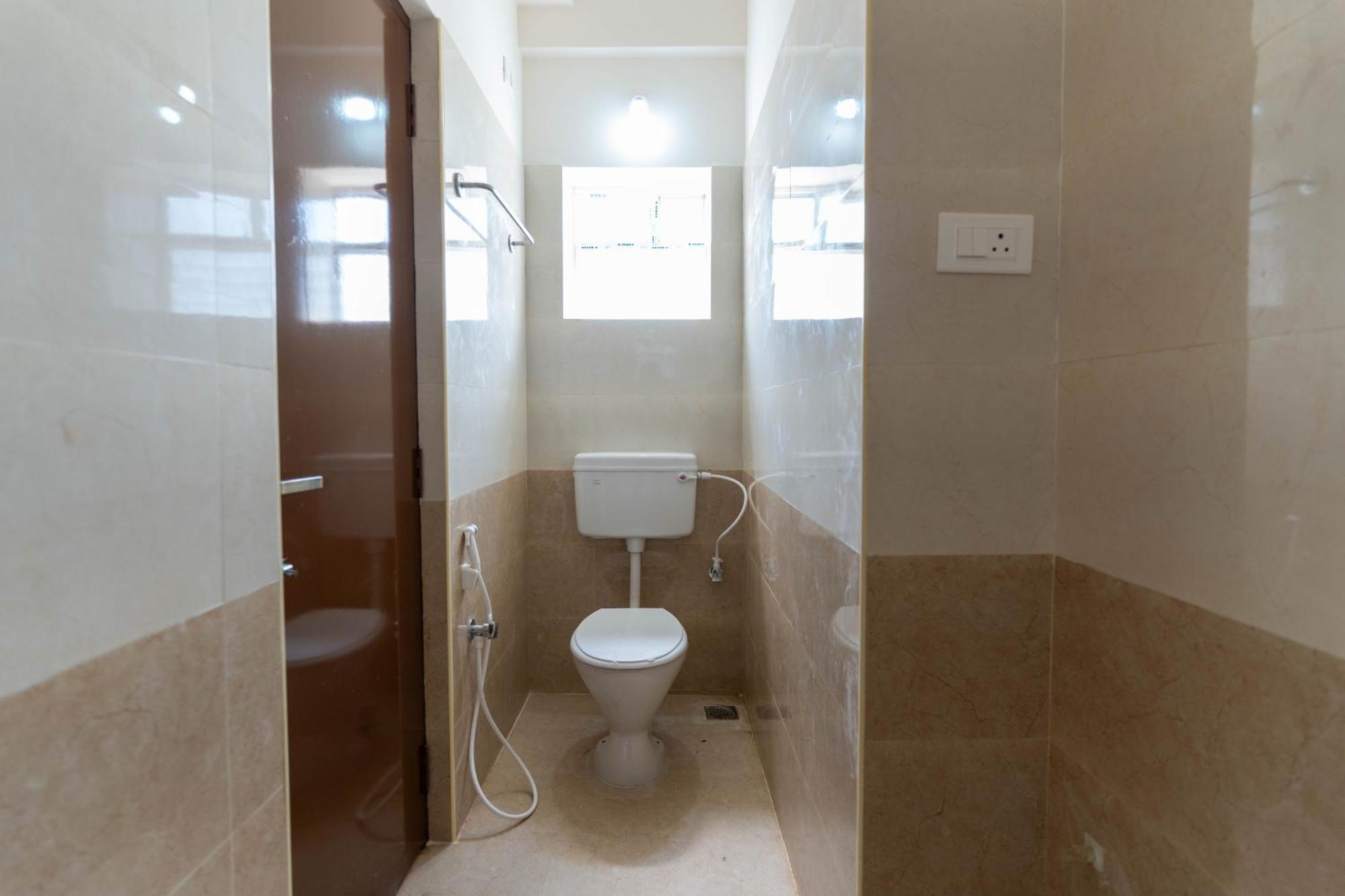 Aishwaryam Service Apartment Chennai Zewnętrze zdjęcie
